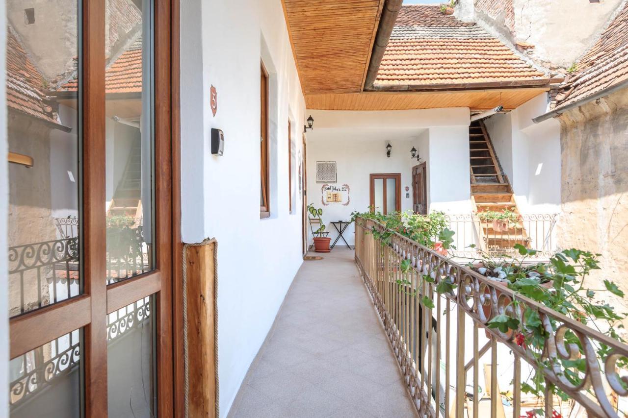 Saint John'S 22 Brasov Apartment Exterior photo