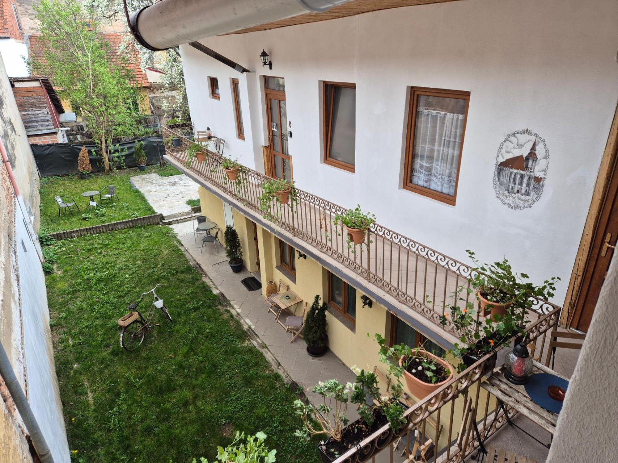 Saint John'S 22 Brasov Apartment Exterior photo
