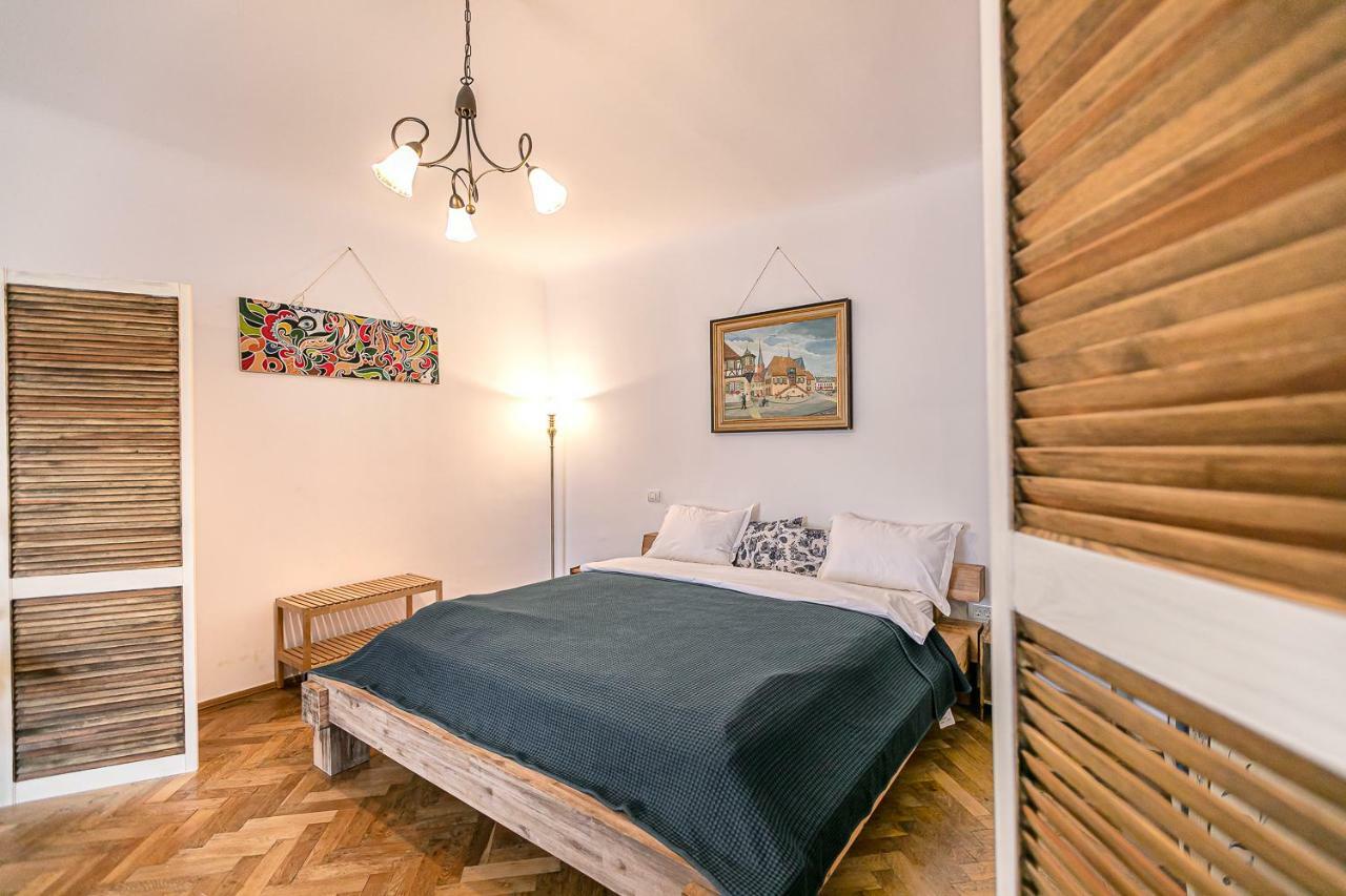 Saint John'S 22 Brasov Apartment Exterior photo