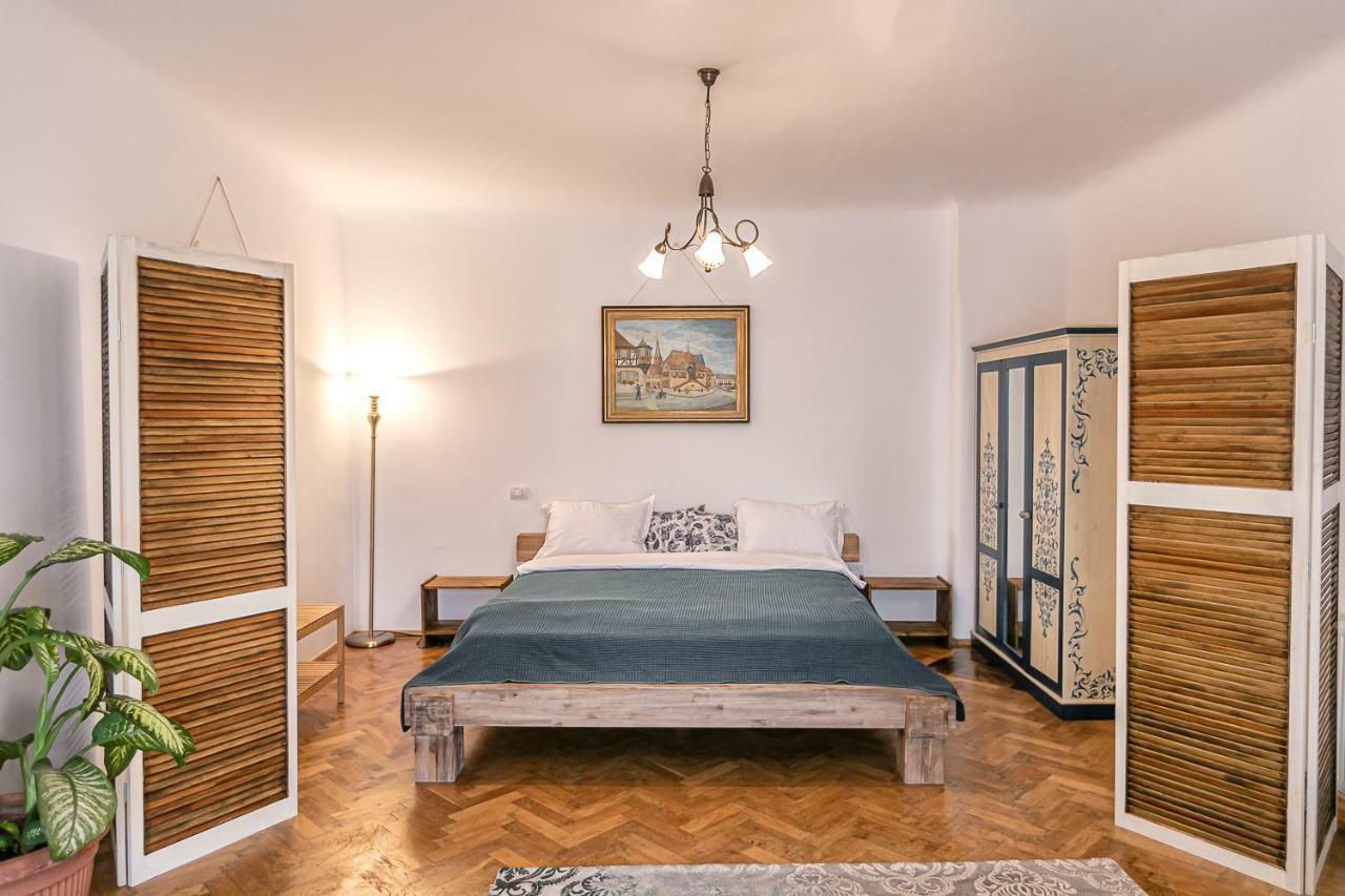 Saint John'S 22 Brasov Apartment Exterior photo
